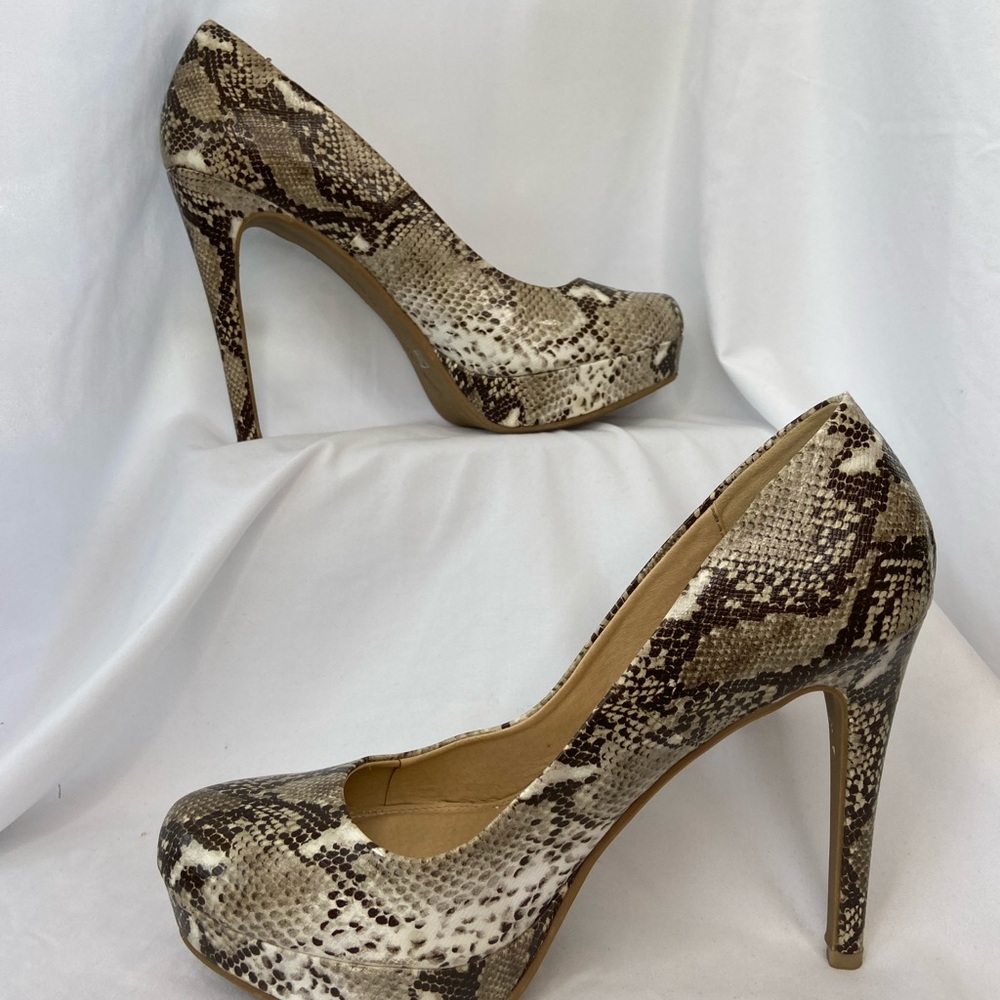 Python Platform Pumps - image 4